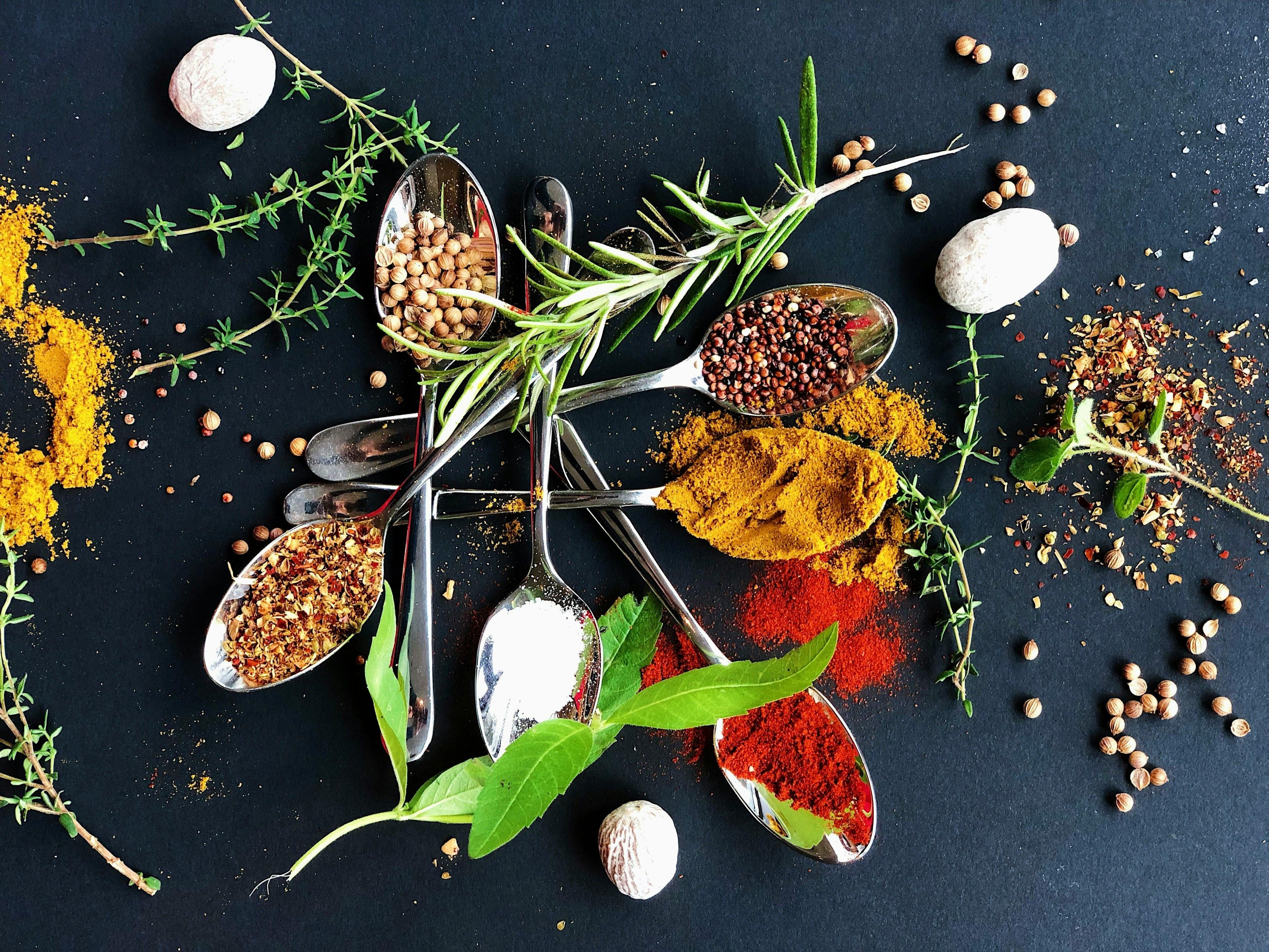 Futterergänzung für BARF, Trocken- und Nassfutter