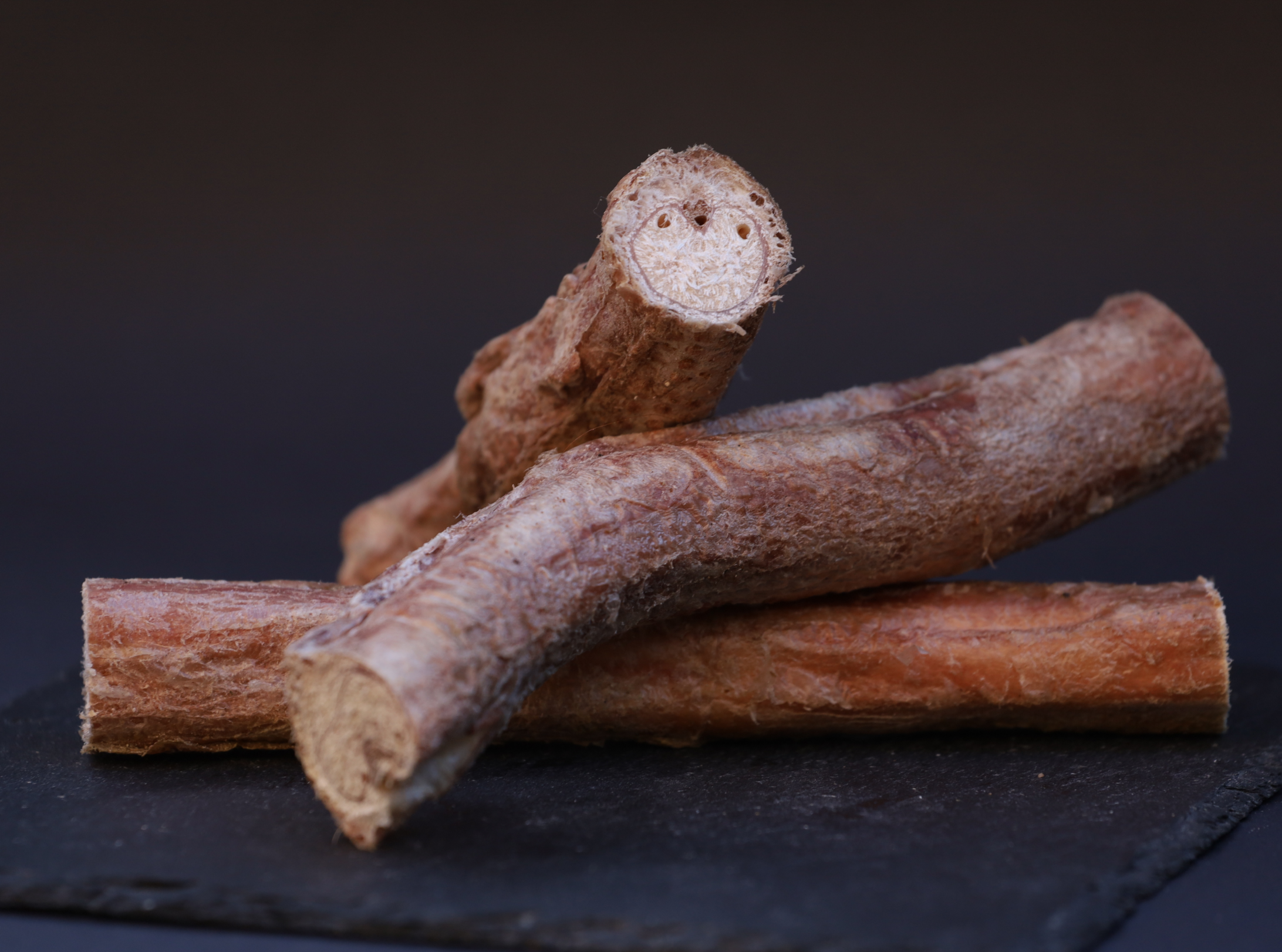 Ochsenziemer gefriergetrocknet | natürlich, geruchsarmer & harter Kauartikel für Hunde - Pamico